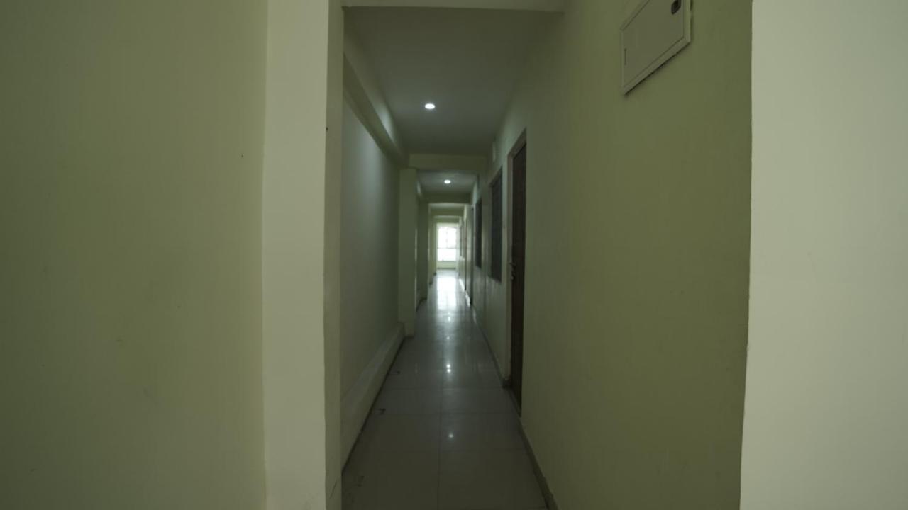 S S Hotel And Restaurant By Wb Economy Jaunpur Экстерьер фото